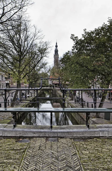 Holland, Edam village (Amsterdam), a water canal — Stock Photo, Image