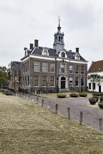 Holanda, Edam village (Amsterdam), casa de piedra holandesa típica — Foto de Stock