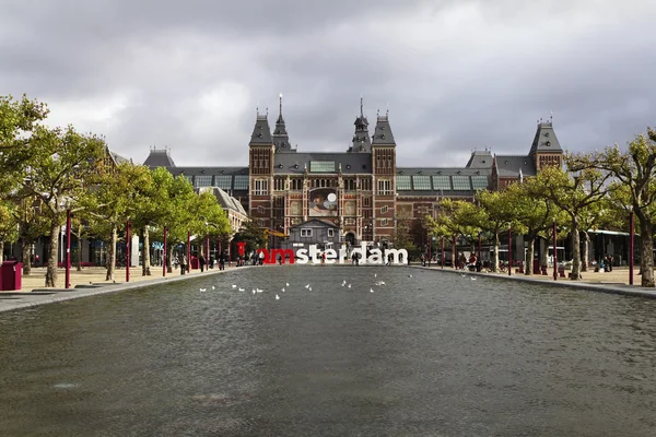 Hollandia, Amszterdam, rijksmuseum homlokzat — Stock Fotó