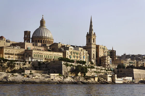 Île de Malte, vue sur le dôme de La Valette et de la cathédrale Saint-Jean — Photo