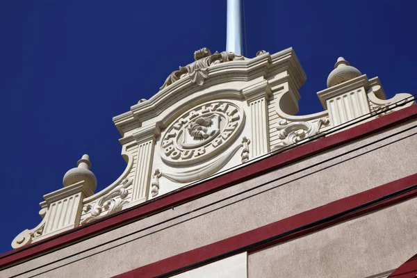 Málta szigetén, marsaxlokk, Málta Munkáspárt épület homlokzata — Stock Fotó