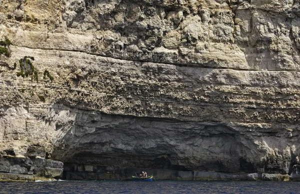 Ilha de Malta, vista para a costa oeste rochosa — Fotografia de Stock