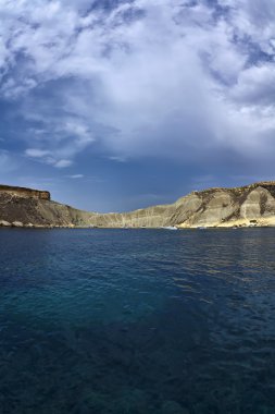 Malta Adası, Güney kayalık sahil şeridi görünümü