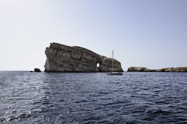 Μάλτα, Γκόζο νησί, θέα στη βραχώδη ακτογραμμή του νησιού — Φωτογραφία Αρχείου