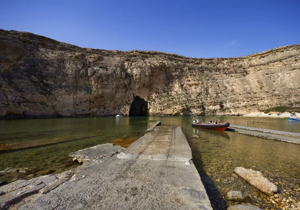 Malta, Isola di Gozo, veduta della laguna interna di Dwejra — Foto Stock