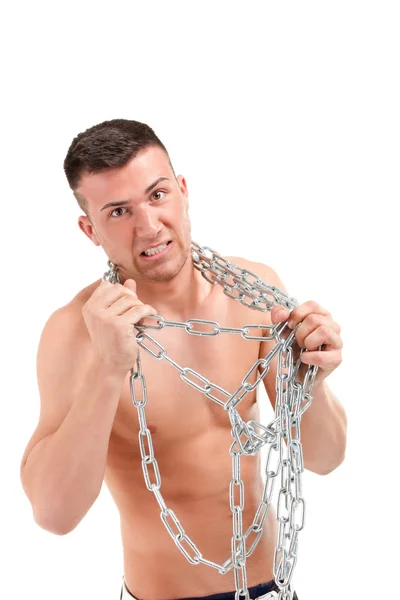 Giovane uomo muscolare con una catena — Foto Stock