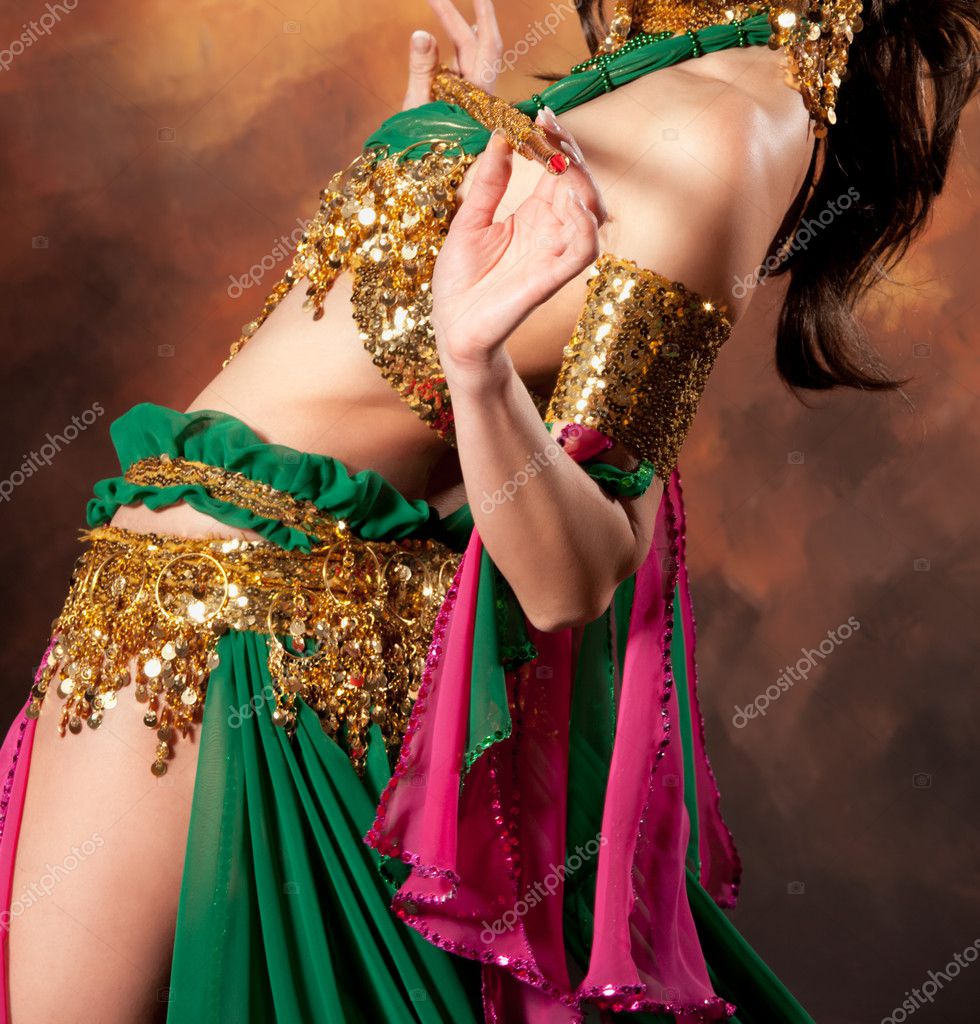 Young Belly Dancer Posing With Isis Wings Stock Photo - Download Image Now  - Belly Dancer, Belly Dancing, Middle Eastern Ethnicity - iStock