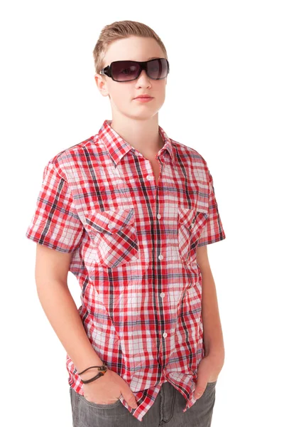 Portrét dospívající chlapec s sluneční brýle — Stock fotografie