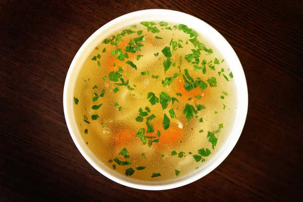 Миска курячого супу — стокове фото