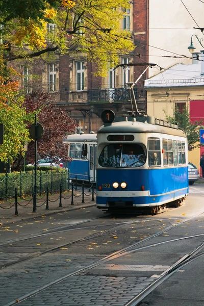 Le tram dans la rue — Photo