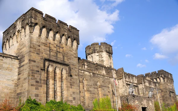 Dış duvarları tarihi Doğu eyalet hapishanesi'Philadelphia - Stok İmaj