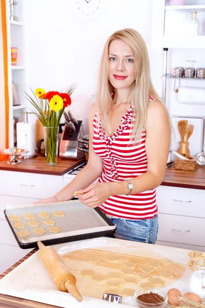 Baking homemade cookies — Stock Photo, Image