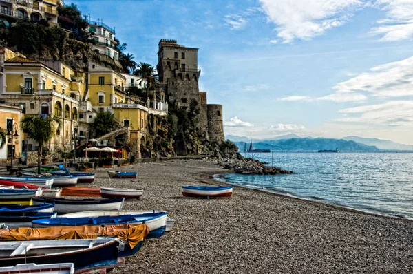 Cetara: villaggio di pescatori italiani — Foto Stock