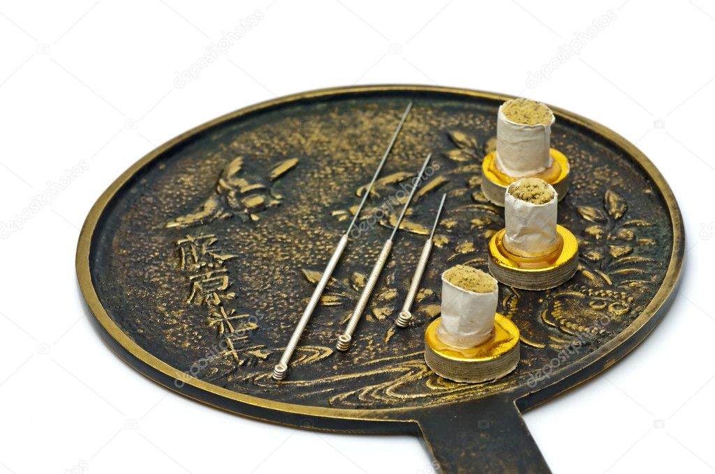 Acupuncture needle with moxa cones