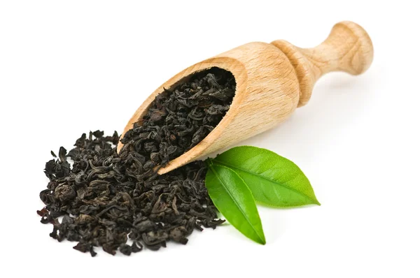 Μαύρο τσάι με φύλλο — Φωτογραφία Αρχείου