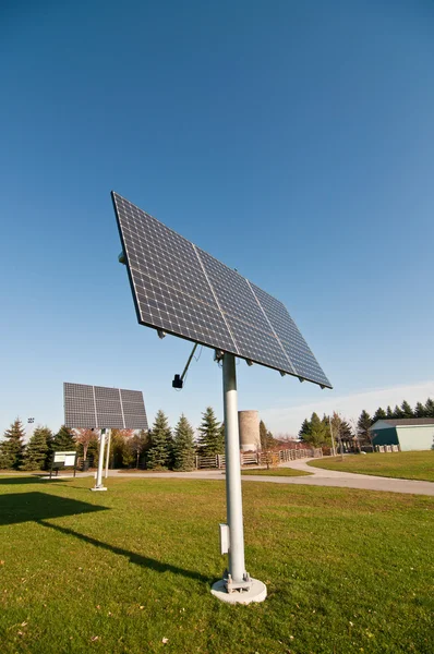 可再生能源 — — 太阳能发电 — 图库照片