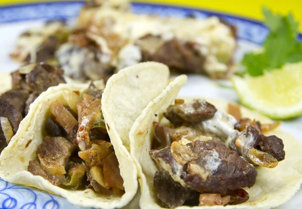 Mexican Beef Dish known As Alambre — Stock Photo, Image