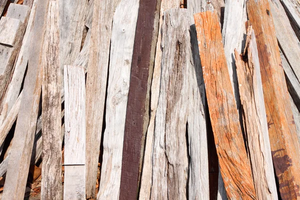 Pile de bois recyclés . — Photo
