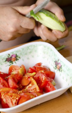 gelen domates salatası