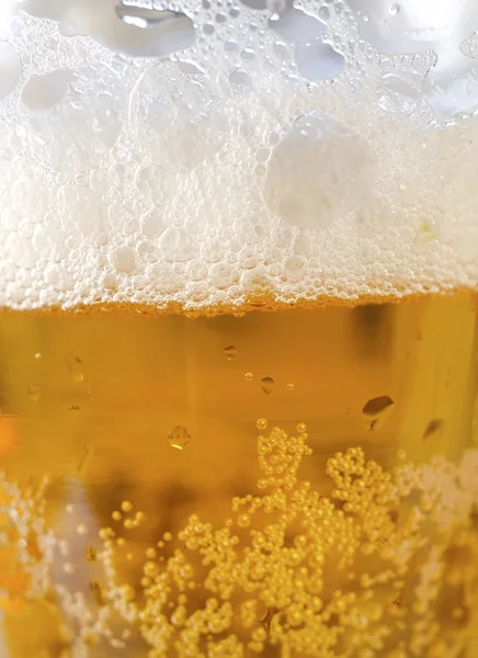 Świeże piwo jasne — Zdjęcie stockowe