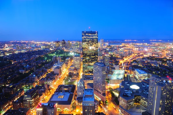 Boston skyline i skymningen — Stockfoto