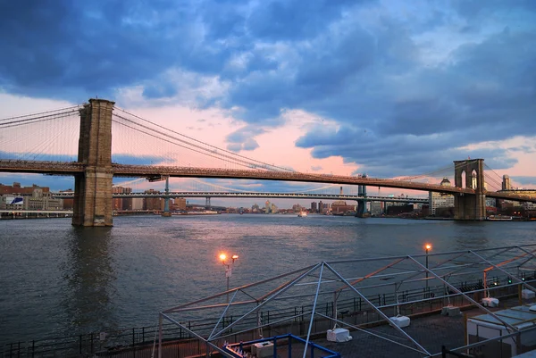 New york city-brooklyn bridge panorama — Stockfoto