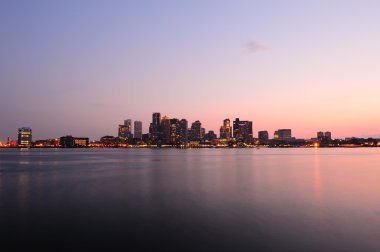 Boston downtown panorama alacakaranlıkta
