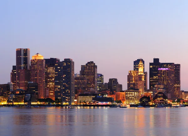 Boston skyline centro ao entardecer — Fotografia de Stock