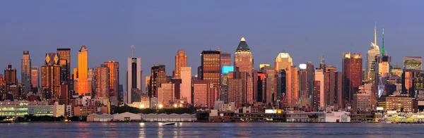 New york city manhattan zonsondergang panorama — Stockfoto