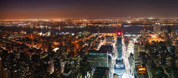 纽约市曼哈顿天际鸟瞰全景在日落 — 图库照片