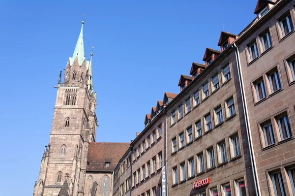 St. lorenz Kilisesi, Nürnberg, Almanya — Stok fotoğraf