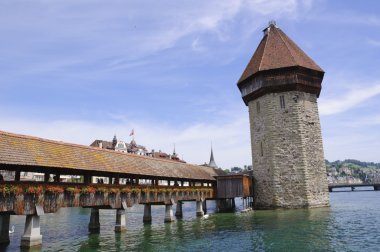 İsviçre, Lucerne 'deki Chapel Köprüsü