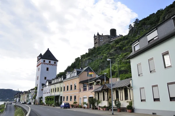 Town of St. Goarshausen and Katz Castle — Stock Photo, Image