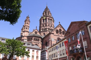 Mainz Cathedral clipart