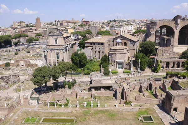 Foro romano en roma, italia — Foto de Stock