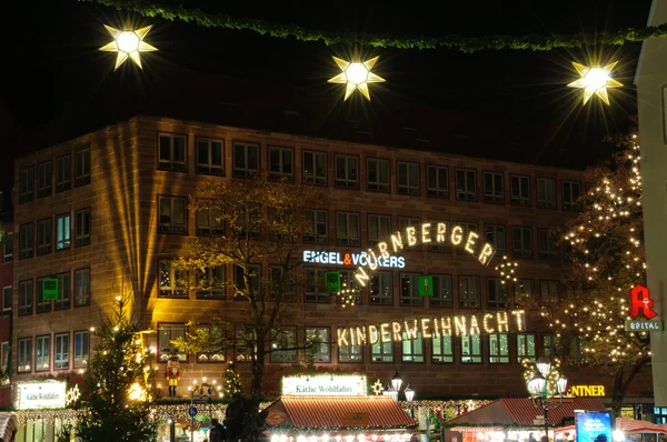 Vánoční osvětlení v Norimberku, Německo — Stock fotografie