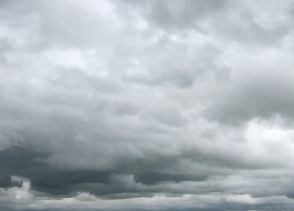 Stormig himmel — Stockfoto