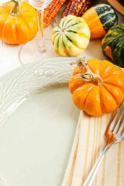 Cadre de table avec décoration d'automne — Photo