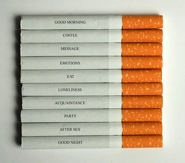 Десять сигарет — стоковое фото