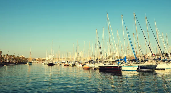 Kolorowe panorama portu vell — Zdjęcie stockowe
