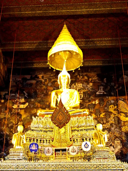 Статуя Будди в ВАТ ПХО, Бангкок — стокове фото