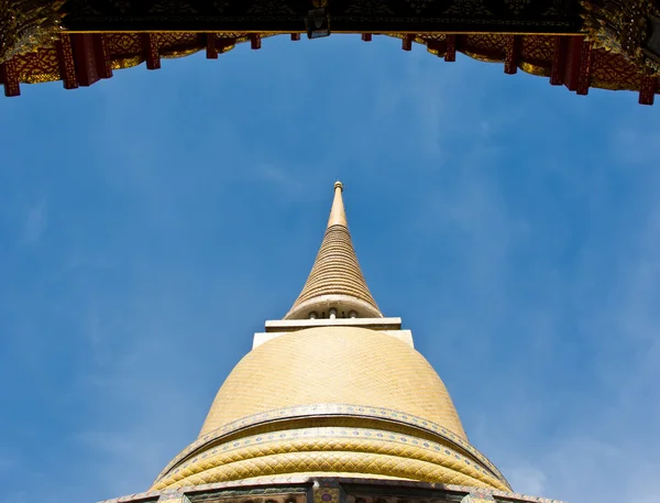 태국 방콕에 있는 와트 ratchabophit의 탑 — 스톡 사진