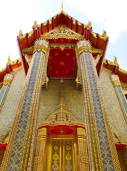 Wat Ratchabophit templo em Bangkok, Tailândia — Fotografia de Stock