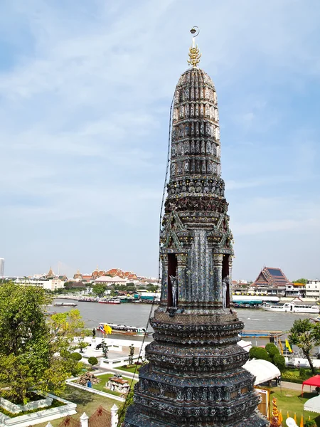Um Pagode no Wat Arun (Templo da Alvorada ) — Fotografia de Stock