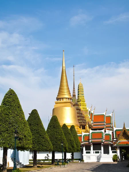 宏伟的宫殿，在曼谷，泰国的旅游景点 — 图库照片