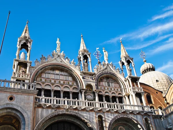 De binnenplaats voor het doge paleis in Venetië in Italië — Stockfoto
