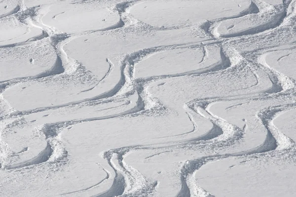 Ski en snowboard tracks Stockfoto