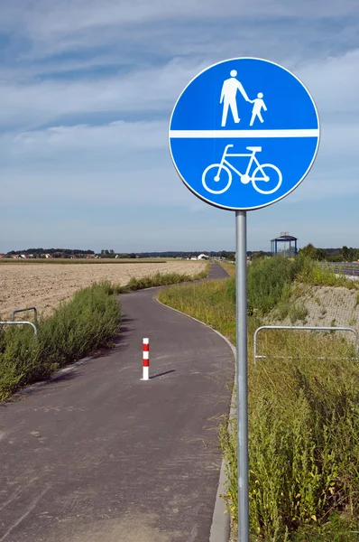 Велосипедная дорога — стоковое фото