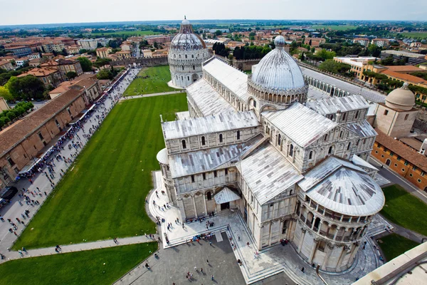 Cathedral La piazza del Suomo in Pisa, Italy — Stock Photo, Image
