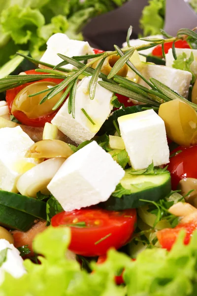 Fresh mediteranian salad, closeup — Stock Photo, Image